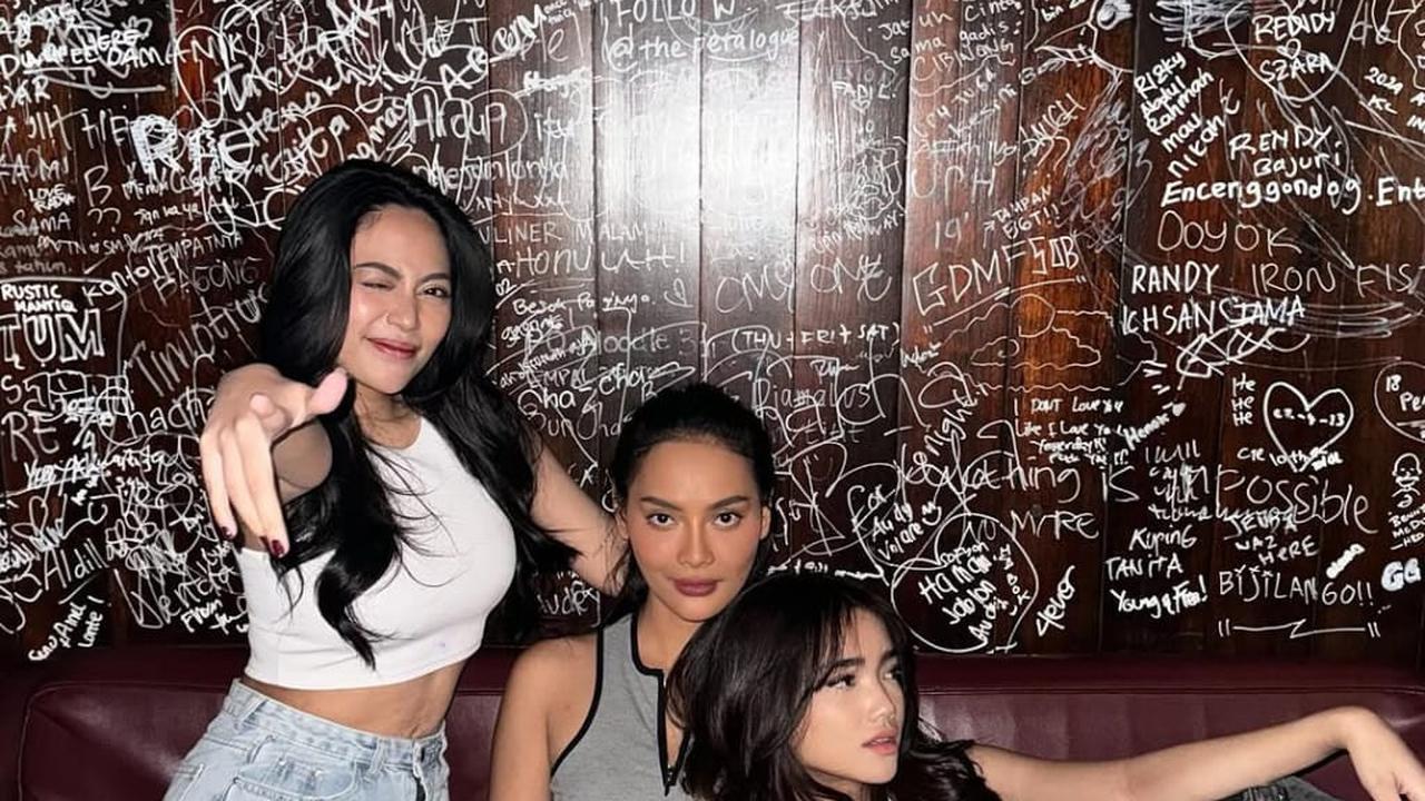 Potret Persahabatan Rachel Vennya, Fuji, dan Erika Carlina, Kompak Bertiga ke Mana-Mana