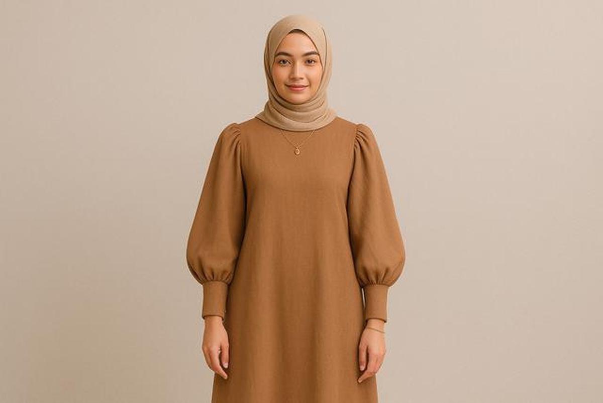7 Gaya Gamis Minimalis untuk Muslimah yang Suka Tampilan Clean Look di 2025