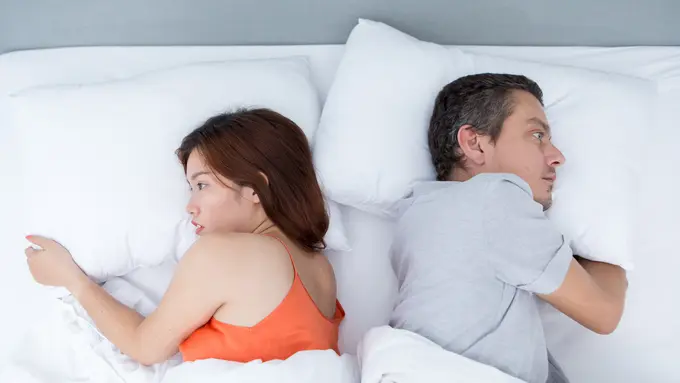 illustrasi sleep divorce