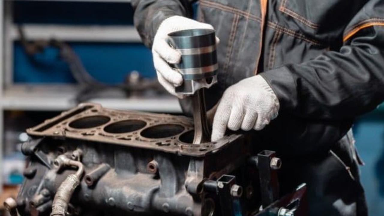 Mobil Perlu Turun Mesin Jika Terdapat Tanda-Tanda Lain