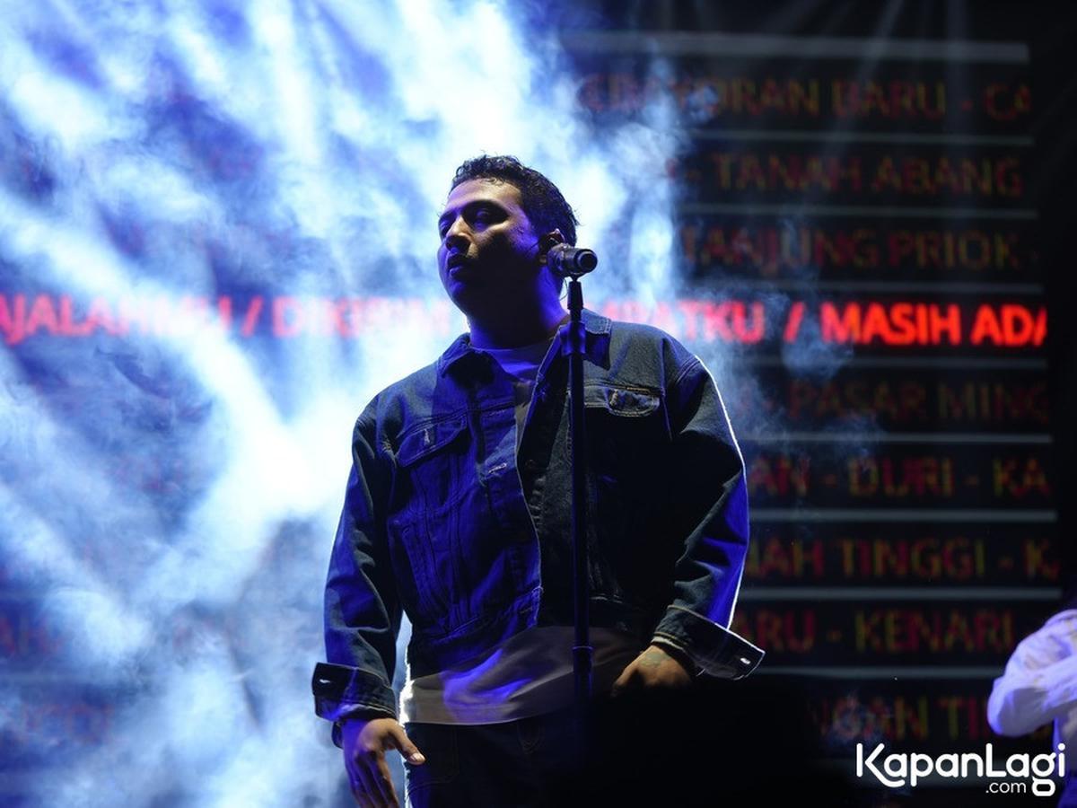 10 Potret Sal Priadi Sukses Bikin Penonton KLBB BRI Festival 2025 Menangis, Terlarut dalam Emosi