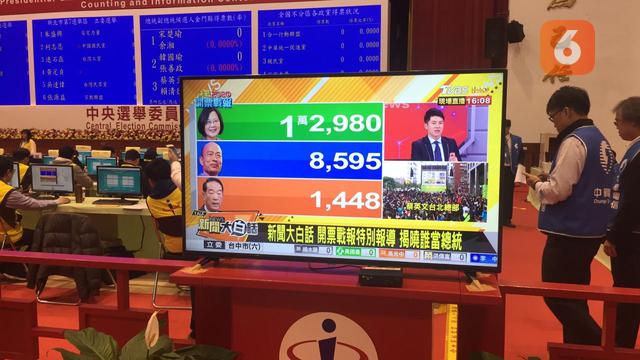 Hasil rekapitulasi dimulai sejak pukul 16.00 waktu setempat (Liputan6.com/Teddy Tri Setio Berty)