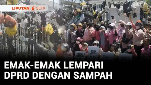 VIDEO: Kecewa dengan Kondisi Negara, Puluhan Mak-Mak Lempari DPRD Jabar dengan Sampah