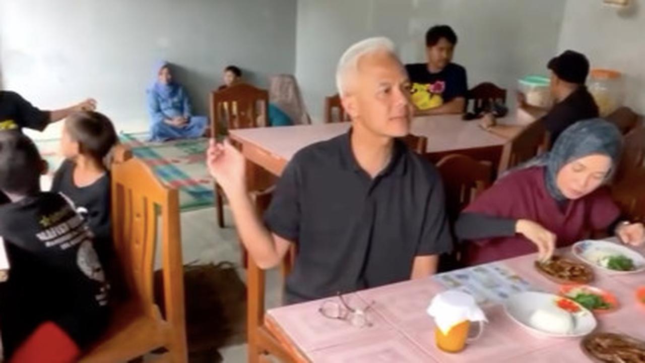 Mantan Capres Traktir Para Bocil Makan di Warung Sederhana, Bikin Girang Menunya Lezat Banget