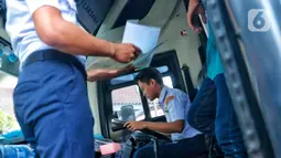 BTPJ juga menghimbau masyarakat mudik lebih awal agar menghindari penumpukan arus mudik pada satu waktu sehingga mudik lebih aman, sehat, lancar, nyaman dan berkesan. (Liputan6.com/Angga Yuniar)