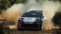 Toyota GR Yaris AP4 dikepung mobil rally WRC2 di Kejurnas Rally 2023 (TGRI Adrenal Rio)