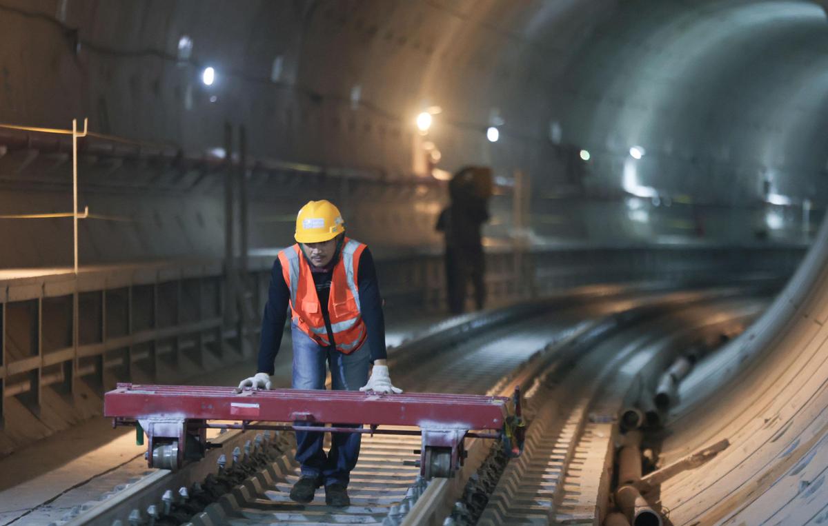 Pembangunan MRT Jakarta Fase 2A Terus Berlanjut