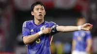 Wataru Endo baru saja didatangkan Liverpool dari VfB Stuttgart pada awal musim 2023/2024. Bersama Timnas Jepang ia kini menjabat sebagai kapten utama sejak Juni 2023 menggantikan Maya Yoshida. (Instagram/endowataru)