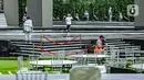 Pihaknya tetap mengupayakan agar mobilitas masyarakat tetap berjalan. Hutan Kota GBK adalah upaya Kementerian Sekretariat Negara selaku pemilik Kompleks Stadion GBK pada 2016 lalu untuk mengembalikan fungsi areal komersial di sekitar kawasan olahraga seluas 295 hektare tersebut sebagai kawasan konservasi hijau. (Liputan6.com/Faizal Fanani)