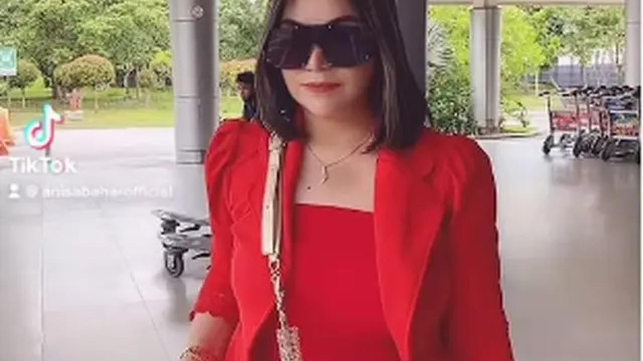 Pedangdut Anisa Bahar Gagal Jadi Caleg di Tolak Warga Tegal, Apa yang Sebenarnya Terjadi?