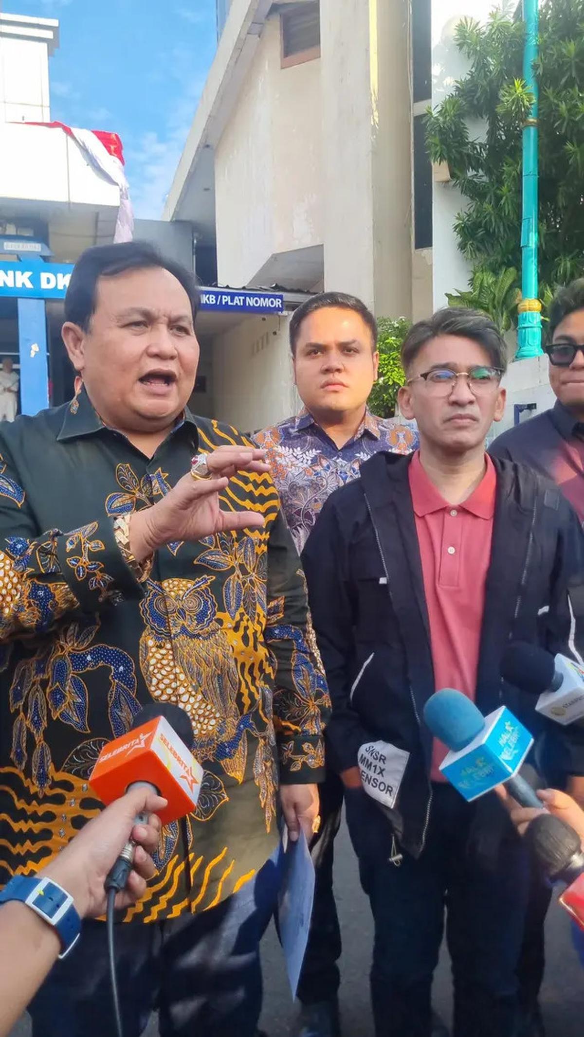 Ruben Onsu Bawa 3 Alat Bukti ke Polda Metro Jaya Termasuk Flashdisk, Begini Kata Polisi