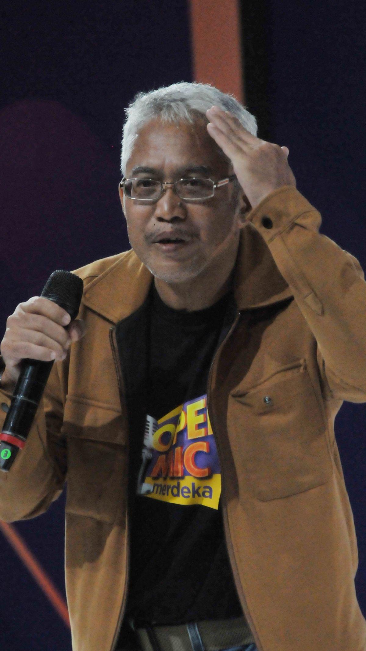 "Saya pikir apa yang salah dalam diri saya, jadi korban saya ke sini tanpa persiapan," tutur Zainul yang sukses mengocok perut penonton.<br>
