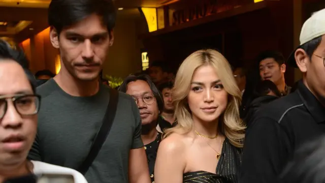 [Bintang] Jessica Iskandar dan Richard Kyle
