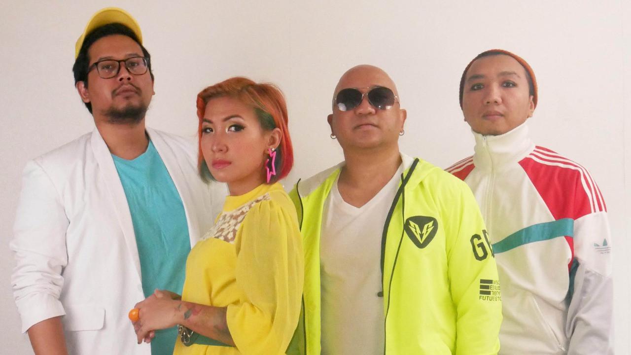 DJ Stroo dan Ten2Five