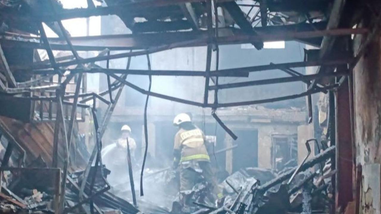 Kerugian Kebakaran 'Food Court' di Fatmawati Raya Capai Rp1,2 Miliar, Satu Orang Terluka