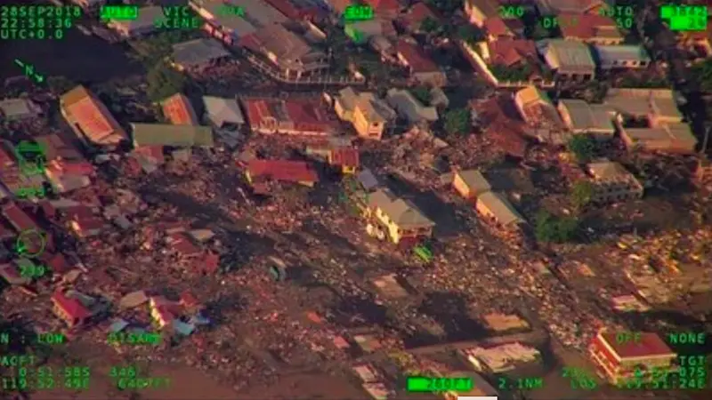 Potret Memilukan Kota Palu Usai Gempa - Tsunami Dilihat dari Udara