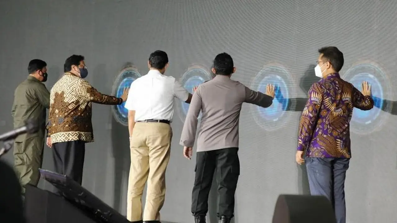 Peluncuran aplikasi monitoring karantina PRESISI yang diinisiasi oleh Polri di Bandara Soekarno-Hatta, Tangerang, Banten,  Kamis, (6/1/2022). (Dok maritim.go.id)