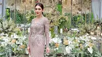 Lama Vakum, 11 Artis Wanita Ini Pilih Fokus Jadi Ibu Rumah Tangga (sumber: Instagram/nsyakieb85)