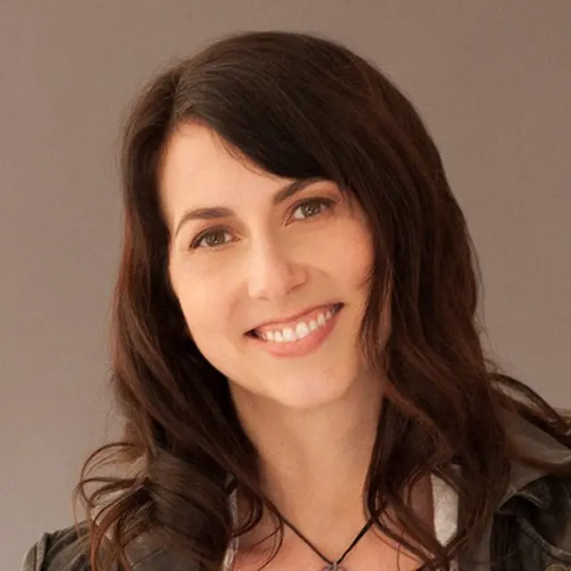 Mantan Istri Jeff Bezos, Miliarder MacKenzie Scott Sudah Sumbang Rp 512 Triliun Sejak 2019