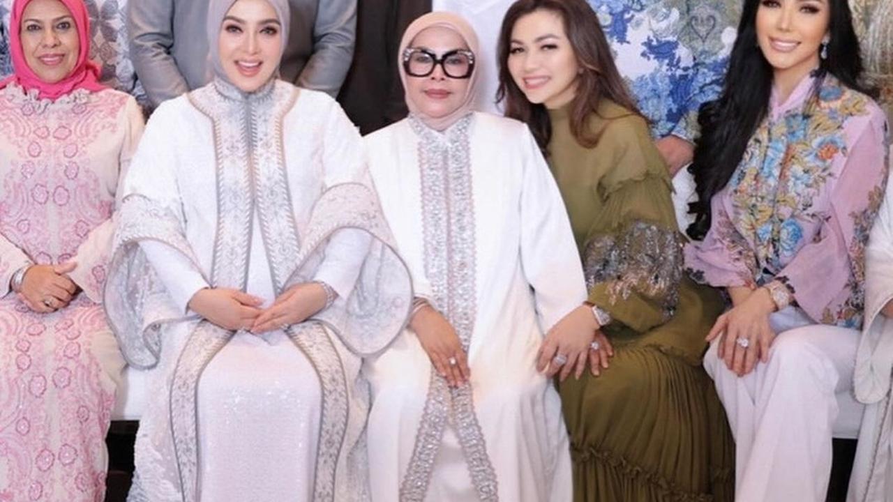 Junita Liesar Adalah Tamu Undangan Yang Paling Jauh