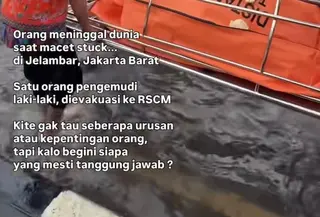 Pengemudi meninggal dalam mobil saat terjebak macet di Grogol (Istimewa)