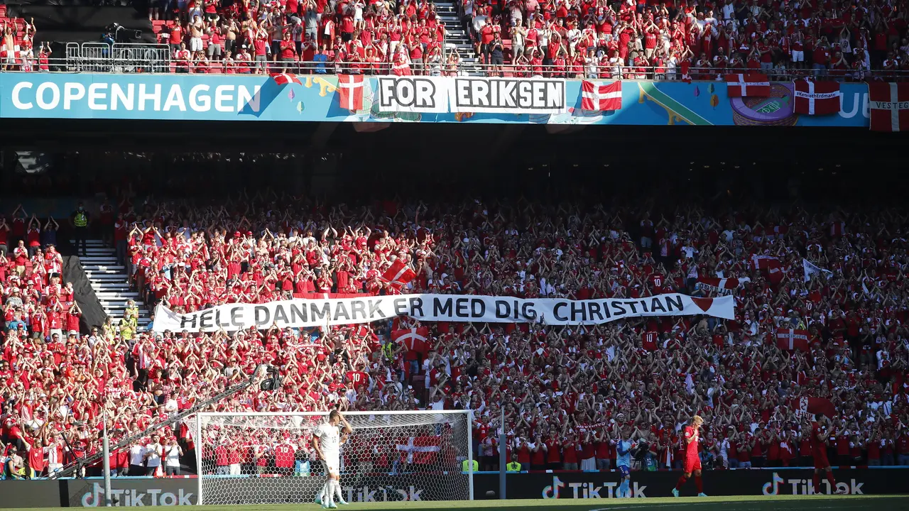 Momen Laga Denmark vs Belgia Disetop Sejenak untuk Hormati Christian Eriksen