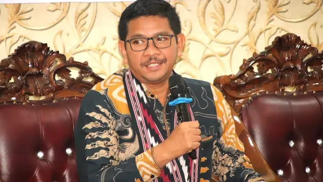 Staf Ahli Menteri Agama Abu Rokhmad