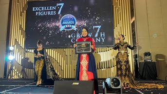 Sabet Penghargaan Excellent Figures, Dekan UWG Malang Ajak Mahasiswa Terus Berkarya