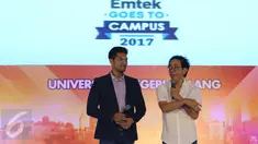 Direktur Marketing PT Sido Muncul Irwan Hidayat berbagi pengalaman di acara Emtek Goes To Campus (EGTC) 2017 di Universitas Negeri Malang, Kamis (4/5). Irwan Hidayat membagikan pengalamannya saat membangun Sido Muncul. (Liputan6.com/Helmi Afandi)