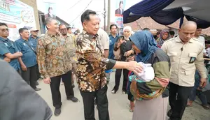 Mendagri Tito Cek Rumah Penerima BSPS, Pastikan Bantuan Tepat Sasaran