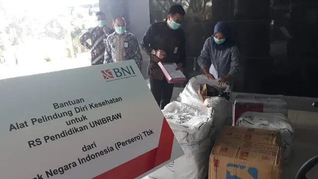 BNI Salurkan APD Kesehatan ke Tujuh Rumah Sakit Pendidikan & Laboratorium Rujukan di Universitas