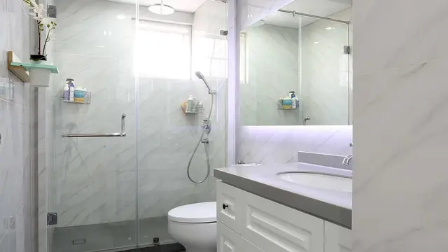 8 Inspirasi Menata Kamar Mandi Agar Serasa di Hotel Mewah