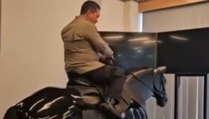 Video ruang simulator kuda milik Ditpolsatwa Korsabhara Baharkam Polri viral di media sosial setelah diunggah di Instagram (Istimewa)