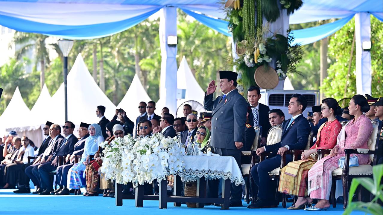 VIDEO: Keras! Prabowo Depan Kapolri dan Panglima" Polisi Harus Rasakan Penderitaan, Dengar Jerit Rakyat"