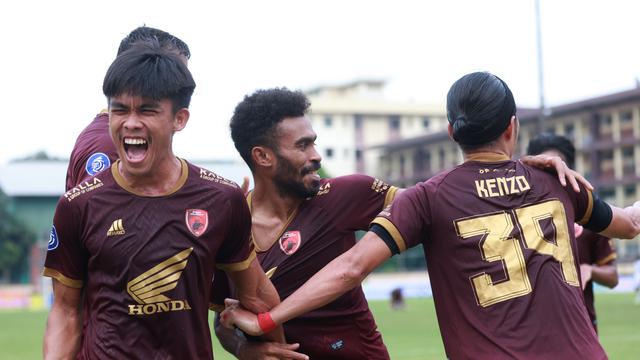 BRI Liga 1 - Arema FC Vs PSM Makassar