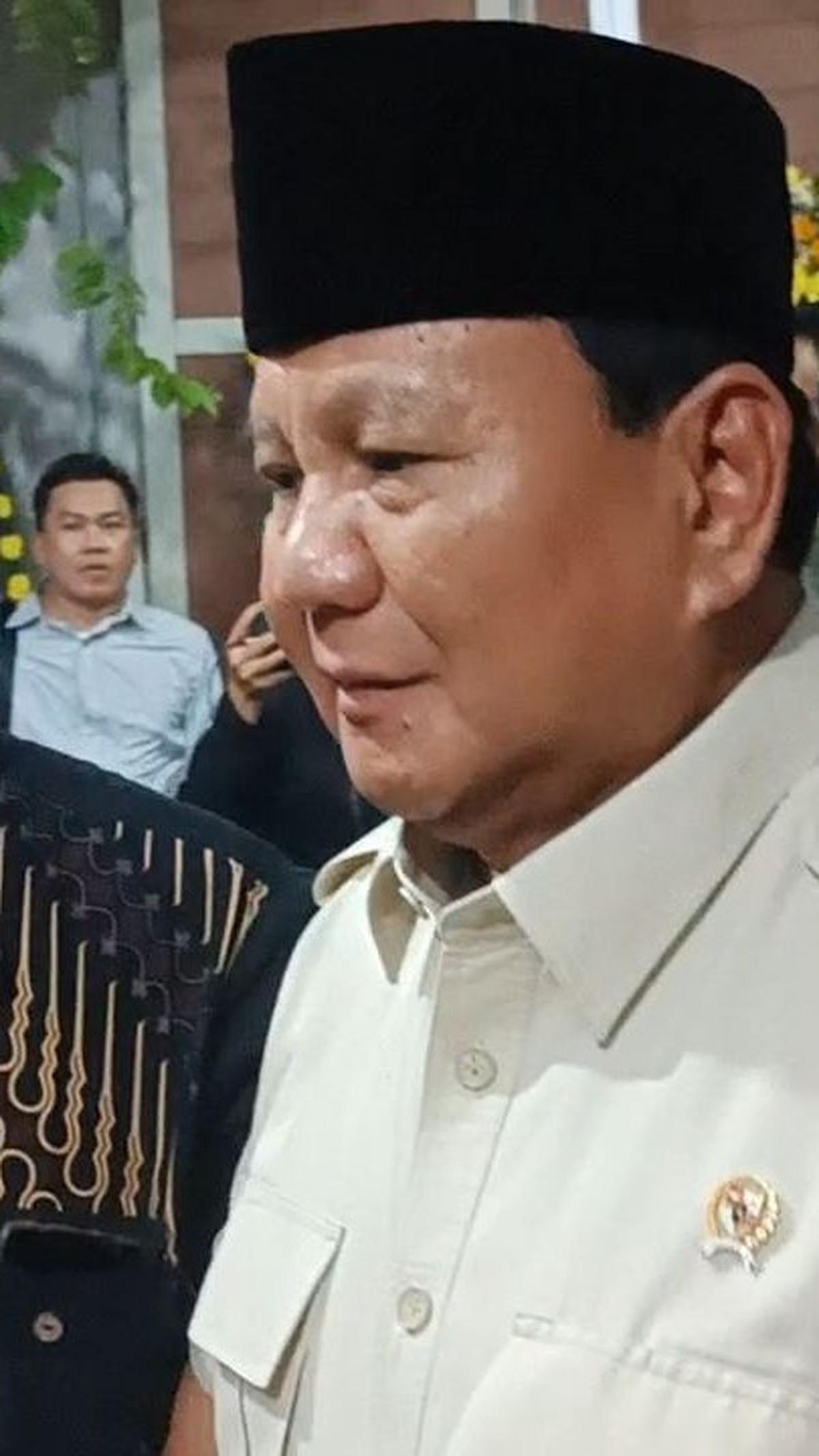 Bayi kecil itu memiliki nama serupa dengan Menteri Pertahanan Indonesia Prabowo Subianto.