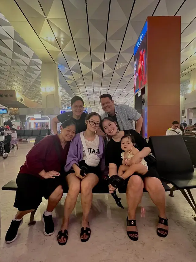 6 Potret Kebersamaan Gisela Cindy dan Keponakan, Momong Anak Gracia Indri