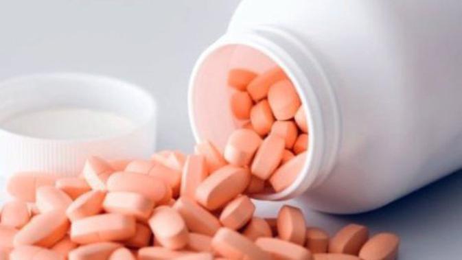 30 Gambar Kartun Minum  Obat  Kumpulan Kartun HD