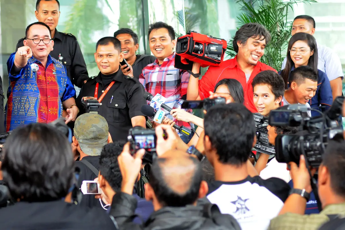 [FOTO] Aksi Ruhut Usai Diperiksa KPK