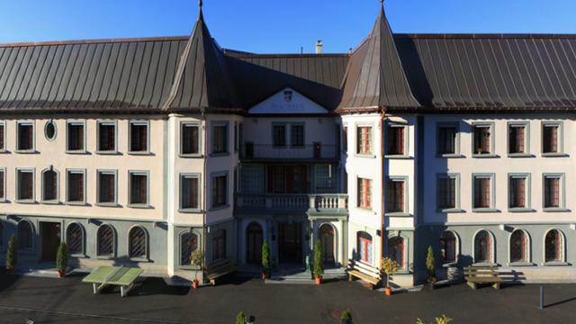 College Alpin International Beau Soleil, salah satu sekolah termahal di dunia 3