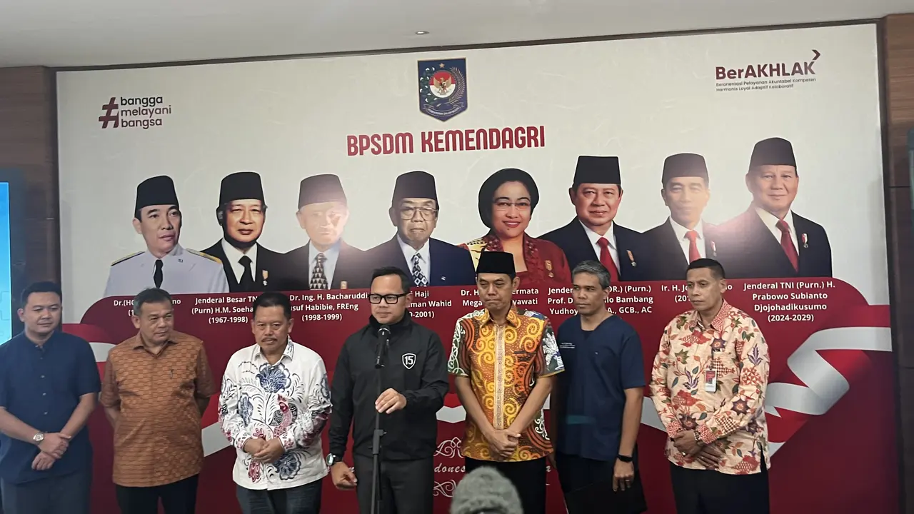 Wakil Menteri Dalam Negeri (Wamendagri) Bima Arya menyatakan seluruh kepala daerah yang mengikuti retreat gelombang kedua, sudah menjalani pemeriksaan kesehatan.