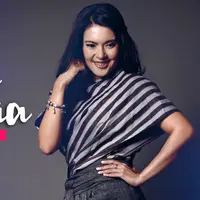 Celeb Bio Lola Amaria ( Fotografer: Febio Hernanto, Stylist: Indah Wulansari, Wardrobe:DINIIRA, Make Up: Sarah Sadiqa, Desain: Muhammad Iqbal Nurfajri/Bintang.com)