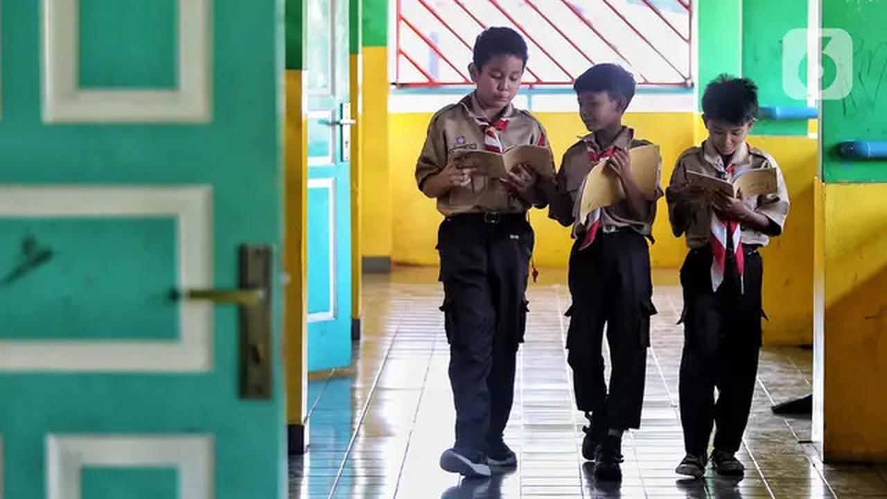 Mahkamah Konstitusi Kabulkan Uji Materi UU Sisdiknas, Pendidikan Dasar 9 Tahun Gratis