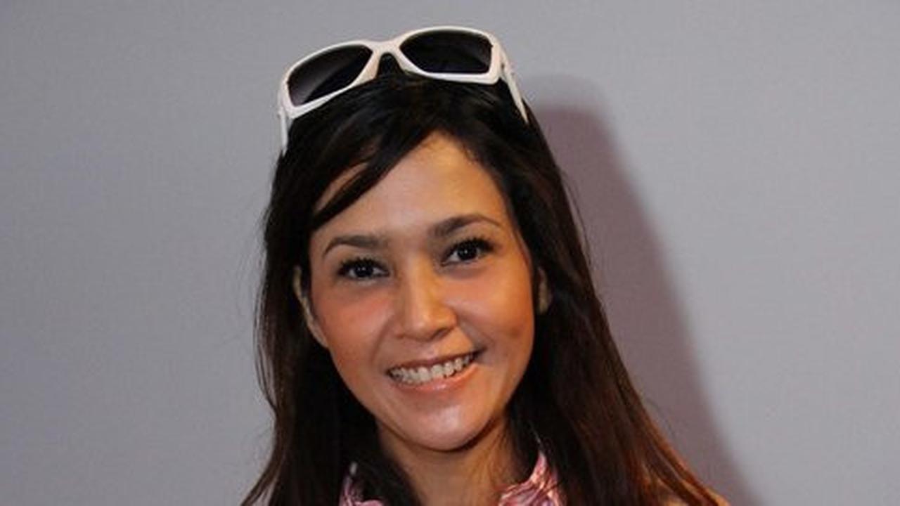 Soal wanita, Al Ghazali percayakan kepada bundanya