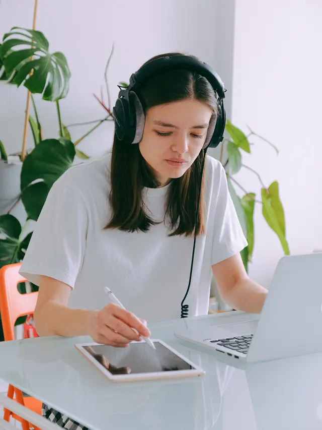 ilustrasi bentuk dan ukuran watermark/pexels