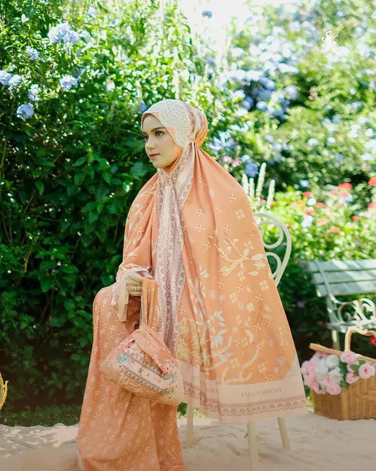 5 Model Mukena Cantik 2025, Bikin Tampilan Makin Anggun dan Elegan