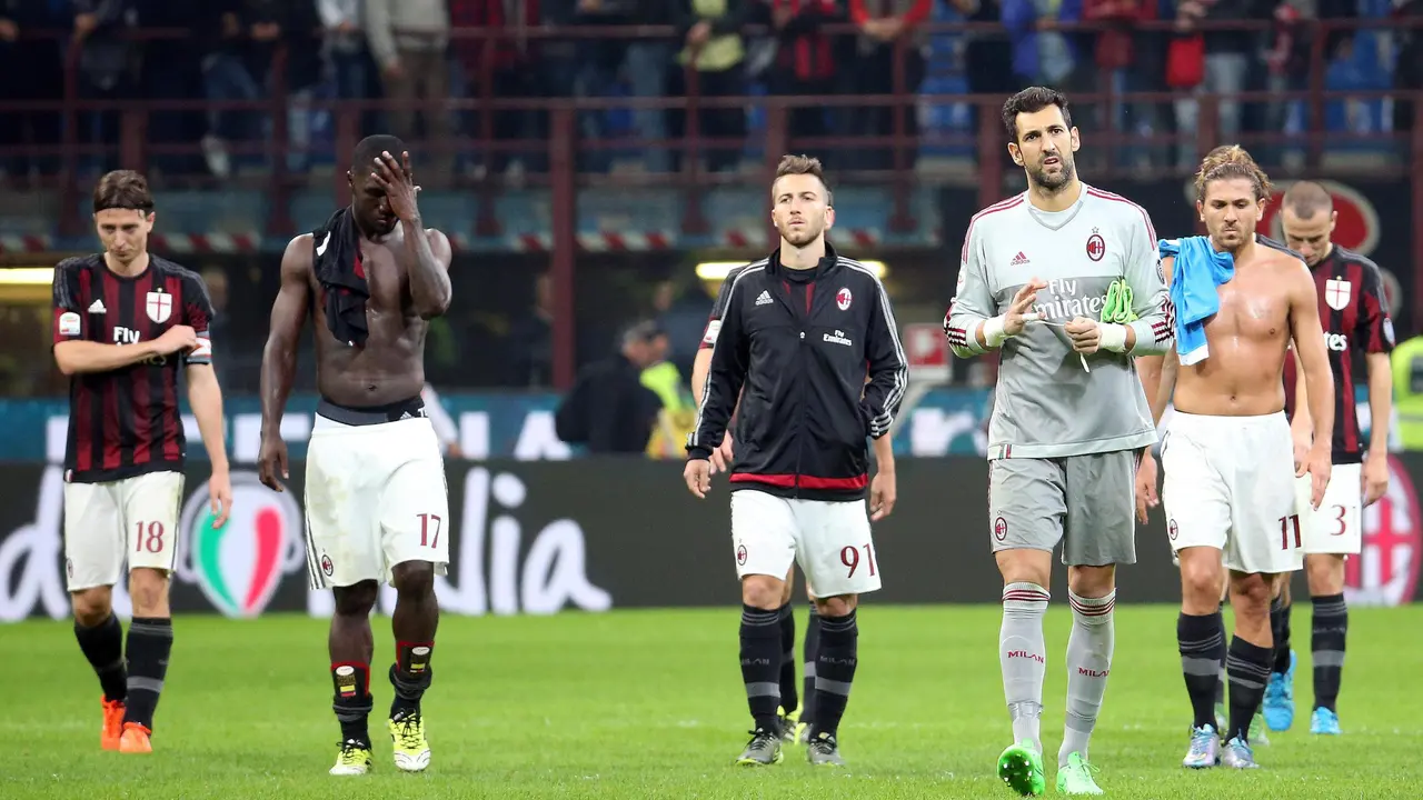 AC Milan Melempem Di Hadapan Napoli