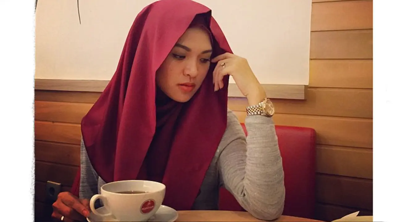 Delia Septianti