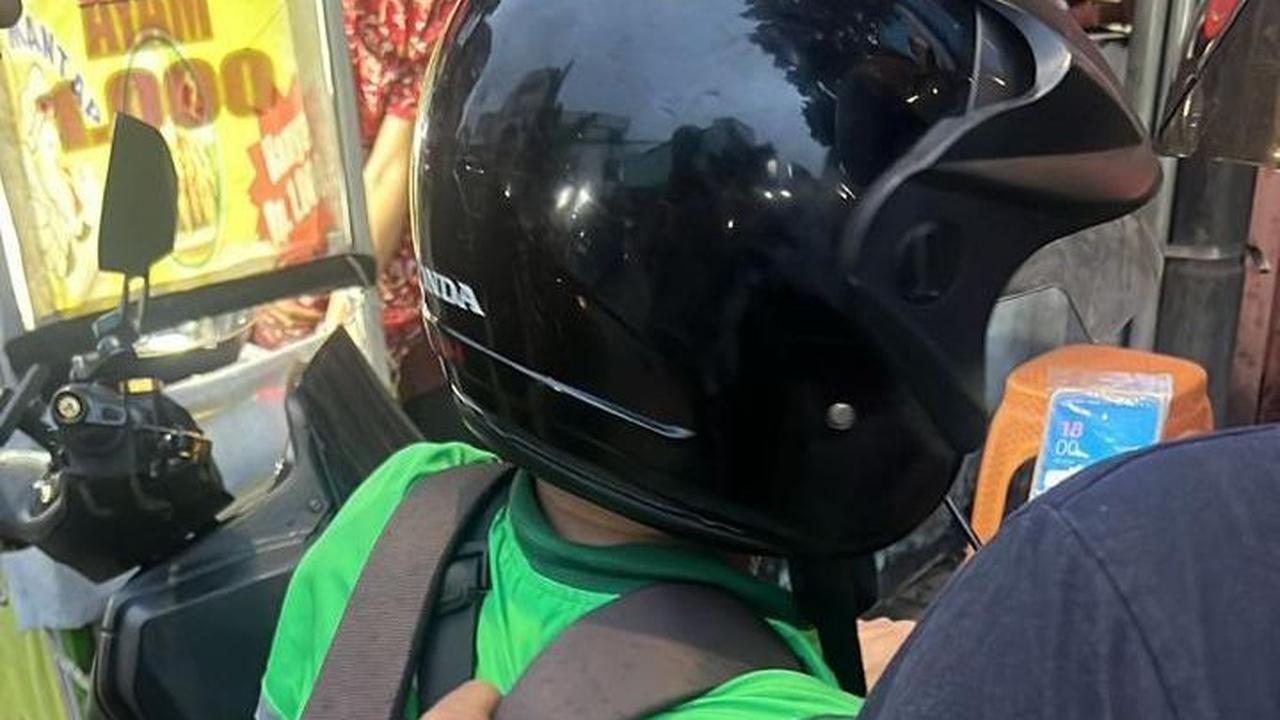Pelaku mengaku mengambil ekstasi di tas dari penitipan barang Superindo Muara Karang, Jakarta Utara.<br>