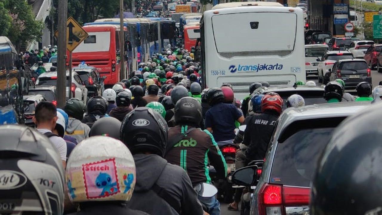 Kemacetan 'Horor' di Pancoran Jaksel, Ternyata Ini Penyebabnya